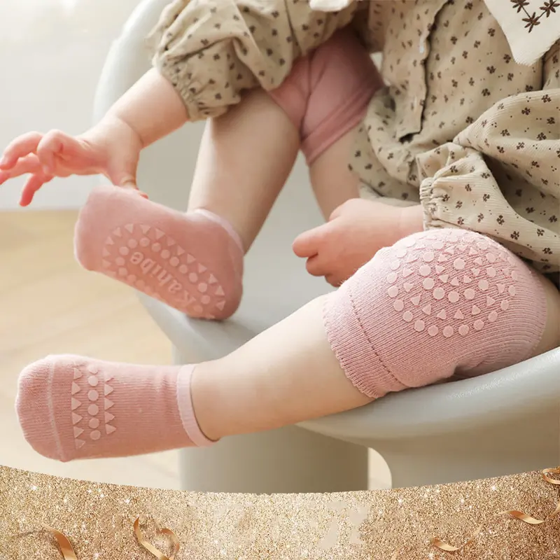 Non-Slip Knee Pad Socks For Toddlers – Protective Crawling & Floor Play Set 1