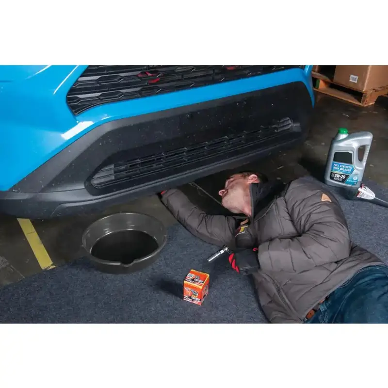 Clearview 7-Quart Plastic Drain Pan For Automotive Fluid Collection 1
